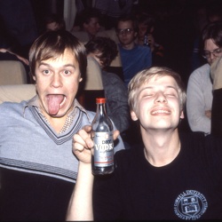 1982